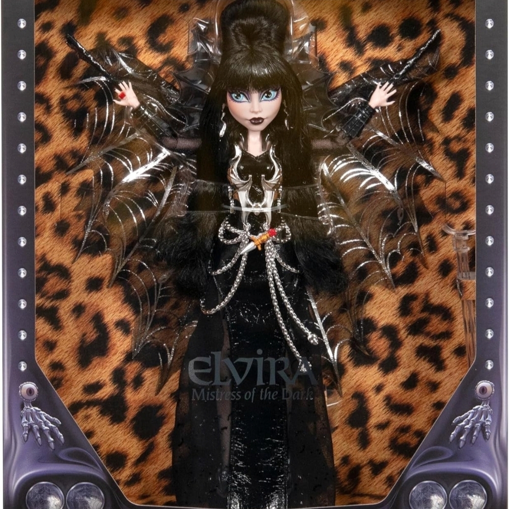monster high Elvira Doll – Exclusive
